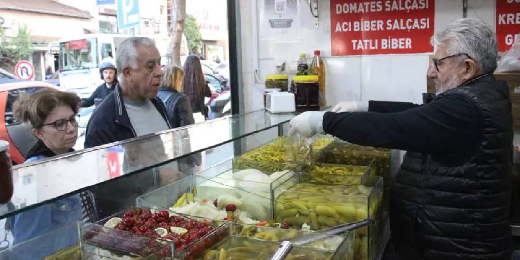 Soğuk hava tezgahına bolluk getirdi! Yarım asırlık tecrübe konuşuyor: “Grip olanın masrafı benden” 1